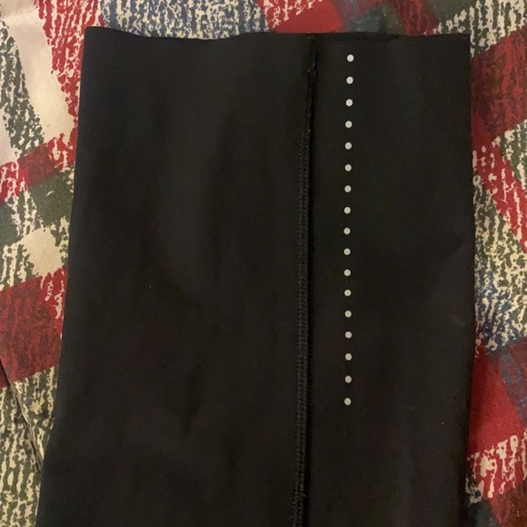 Lululemon leggings - Picture 3 of 4